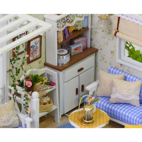 Dollhouse - babaszoba makett (cicás)