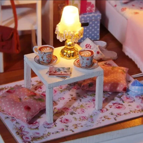 Dollhouse - babaszoba makett (rózsaszin)
